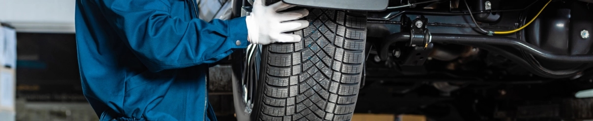 Cars, Trailers & Tyres