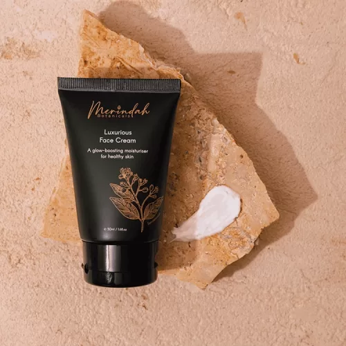 Natural moisturiser merindah botanicals